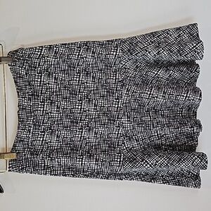 Cato Black/White Peplum Skirt Size 2